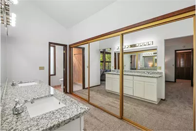 10206 SE 100th Dr, Happy Valley, OR 97086 - Photo 29