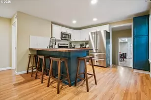 2266 SE Torbank Rd, Milwaukie, OR 97222 - Photo 11