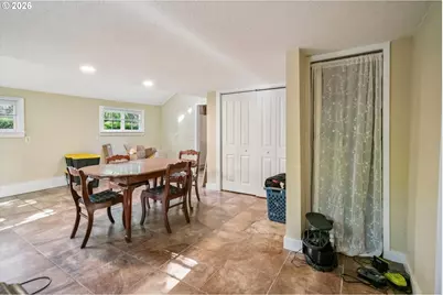 2266 SE Torbank Rd, Milwaukie, OR 97222 - Photo 25