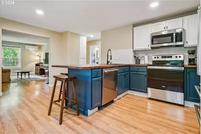 2266 SE Torbank Rd, Milwaukie, OR 97222 - Photo 11