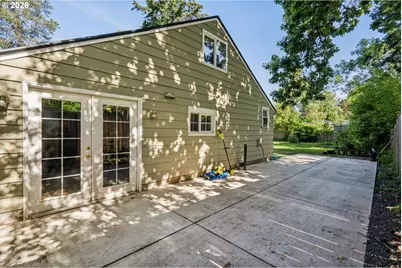 2266 SE Torbank Rd, Milwaukie, OR 97222 - Photo 41