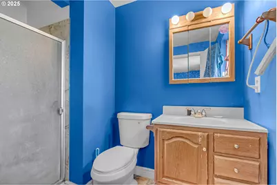 6500 SE Madrona Dr, Milwaukie, OR 97222 - Photo 25