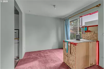 6500 SE Madrona Dr, Milwaukie, OR 97222 - Photo 11