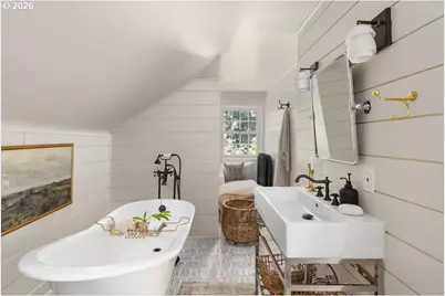 11175 S Riverwood Rd, Portland, OR 97219 - Photo 35