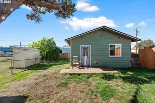 235 N Wall St, Coos Bay, OR 97420 - Photo 23