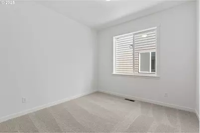 718 Tigerlily St, Silverton, OR 97381 - Photo 27