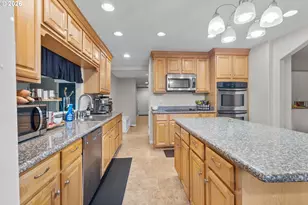 451 Oak Terrace, Sweet Home, OR 97386 - Photo 13