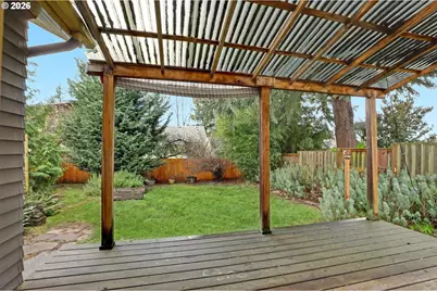 6425 NE 35th Ave, Portland, OR 97211 - Photo 29