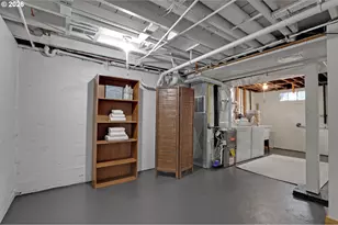 6425 NE 35th Ave, Portland, OR 97211 - Photo 27