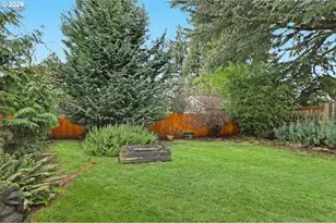 6425 NE 35th Ave, Portland, OR 97211 - Photo 33