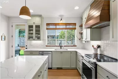 1305 Uff Da St, Silverton, OR 97381 - Photo 17