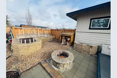 559 NW Rimrock Ct, Redmond, OR 97756 - Photo 31