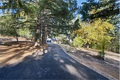 79579 Abbott Ln, Cottage Grove, OR 97424 - Photo 9