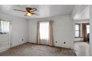 42 E St, Lebanon, OR 97355 - Photo 27