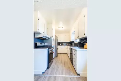 1009 13th St, La Grande, OR 97850 - Photo 7