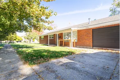 1009 13th St, La Grande, OR 97850 - Photo 17