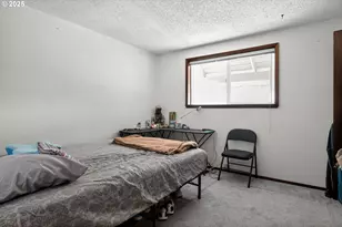 840 S 1st St, Cottage Grove, OR 97424 - Photo 21