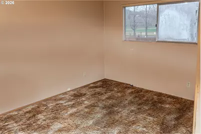 843 NW Bridge St, John Day, OR 97845 - Photo 9