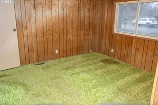 843 NW Bridge St, John Day, OR 97845 - Photo 11