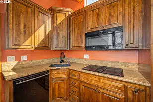 747 Holbrook Ln, Creswell, OR 97426 - Photo 19