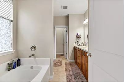 962 S 66th Pl, Springfield, OR 97478 - Photo 27