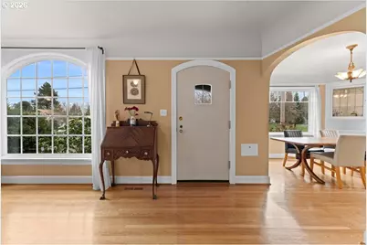 3725 NE 72nd Ave, Portland, OR 97213 - Photo 5