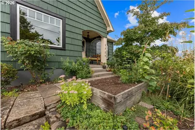 3725 NE 72nd Ave, Portland, OR 97213 - Photo 3