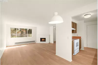 2635 SE 170th Ave, Portland, OR 97236 - Photo 5