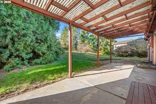 2665 Hillcrest Dr, West Linn, OR 97068 - Photo 19