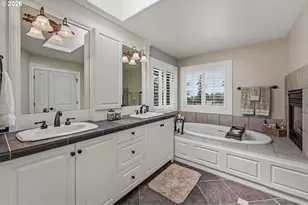 2539 Remington Dr, West Linn, OR 97068 - Photo 29