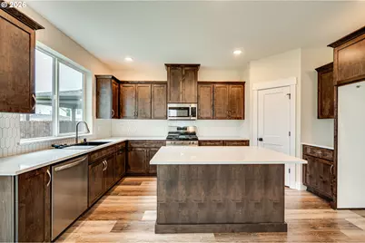 3443 SE 8th Ave, Battle Ground, WA 98604 - Photo 9