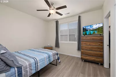 1408 W 16th Ave, La Center, WA 98629 - Photo 15