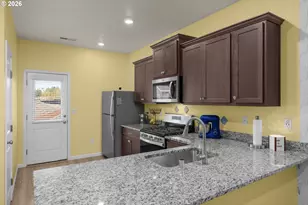 1408 W 16th Ave, La Center, WA 98629 - Photo 11