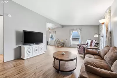 41150 SE Kitzmiller Rd #8, Eagle Creek, OR 97022 - Photo 9