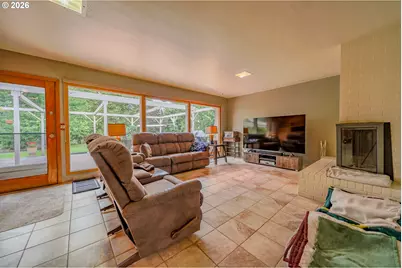 455 W High St, Stayton, OR 97383 - Photo 5