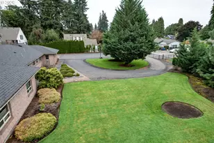 455 W High St, Stayton, OR 97383 - Photo 3