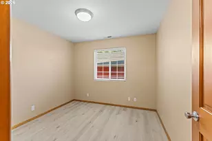 869 N Collier St, Coquille, OR 97423 - Photo 25