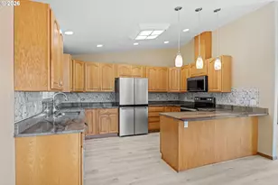 869 N Collier St, Coquille, OR 97423 - Photo 15
