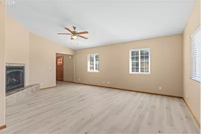 869 N Collier St, Coquille, OR 97423 - Photo 13