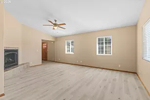 869 N Collier St, Coquille, OR 97423 - Photo 13