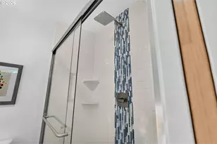 826 Delmar Pl, Eugene, OR 97401 - Photo 21