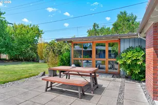 826 Delmar Pl, Eugene, OR 97401 - Photo 29