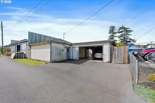 2245 Broadway Ave, North Bend, OR 97459 - Photo 7