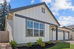 229 NE 17th Ave, Canby, OR 97013 - Photo 3