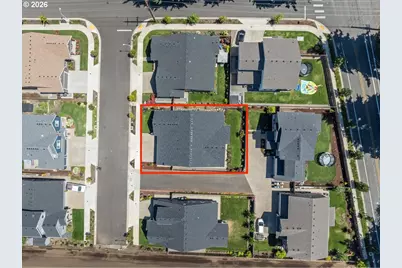 229 NE 17th Ave, Canby, OR 97013 - Photo 9