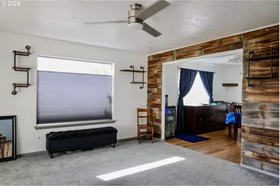 415 E Browning Ave, Hermiston, OR 97838 - Photo 3