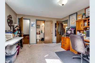 1801 NE 199th St, Ridgefield, WA 98642 - Photo 15