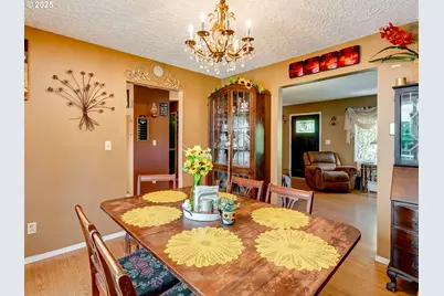 1801 NE 199th St, Ridgefield, WA 98642 - Photo 13