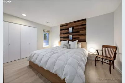 1112 NE 113th Ave, Portland, OR 97220 - Photo 13