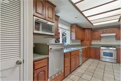 1331 SE Maple St, Toledo, OR 97391 - Photo 13